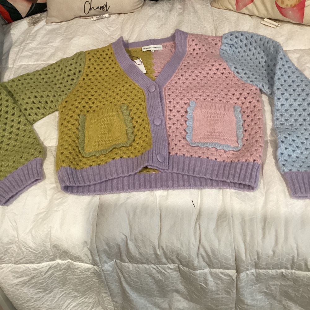English Factory Cardigan Size Large NWT
